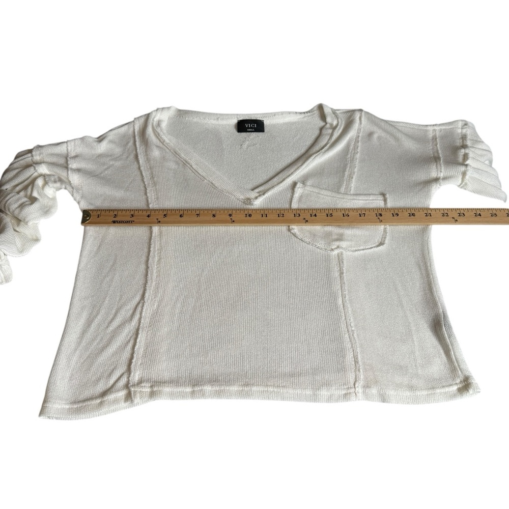 Vici Bellissimo Draped V-Neck Knit‎ Sweater Top in White Womens Small - Picture 6 of 9